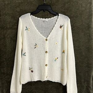 NWOT Vila Milani cream, long sleeve sweater cardigan. Size S